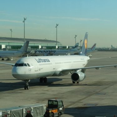 搭乗記】ルフトハンザの基本型のA321-100でフランクフルトへ