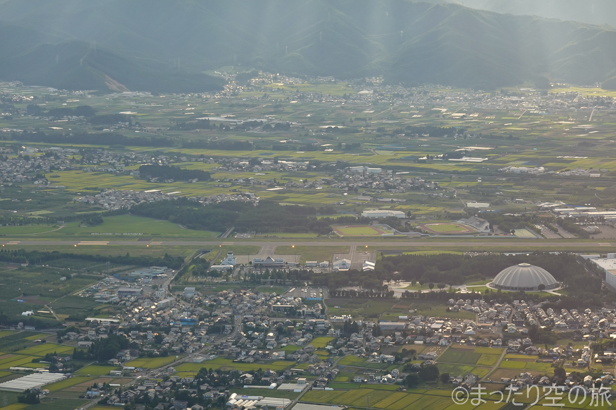 上空から見えた松本空港